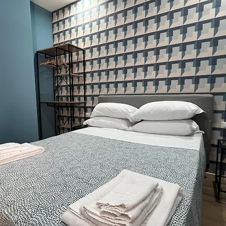 Ele Pantheon Apartment