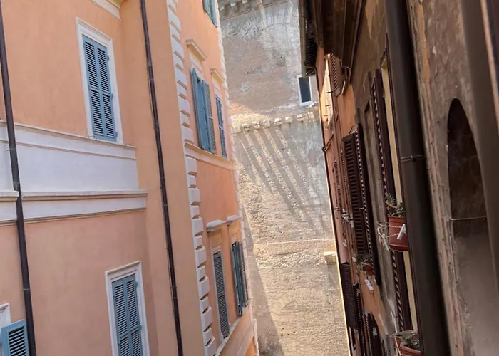 דירה Ele Pantheon